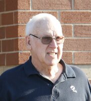Floyd  MacKinnon